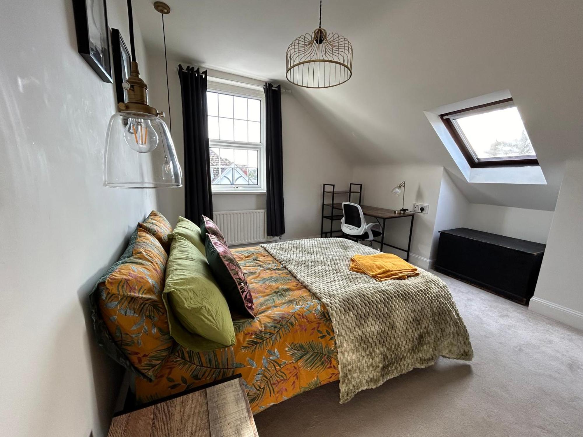 Seaside Rentals Bournemouth - 2Br, Upto 6Ppl, Beach 3 Min Walk, Dogs Ok, Wifi, Park 2 Cars Kültér fotó
